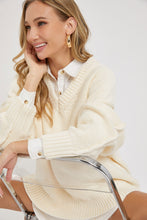 Load image into Gallery viewer, V-Neck Oversized Sweater