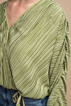 Load image into Gallery viewer, Satin Pleated Drawstring Top With Snap Button