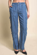 Load image into Gallery viewer, Full-Length Tencel Pants With Cargo Pockets
