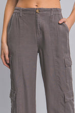 Load image into Gallery viewer, Full-Length Tencel Pants With Cargo Pockets
