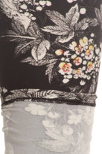 Load image into Gallery viewer, Plus Size Floral Graphic Printed Jersey Knit Legging With Elastic Waistband Detail
