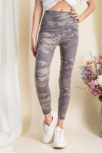 Load image into Gallery viewer, Camouflage Printed Rayon Spandex Leggings
