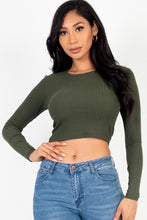 Load image into Gallery viewer, Long Sleeve Round Neck Basic Crop Top
