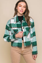 Load image into Gallery viewer, Yarn Dyed Plaid Button Up Jacket
