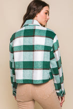 Load image into Gallery viewer, Yarn Dyed Plaid Button Up Jacket
