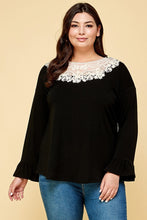 Load image into Gallery viewer, Plus Size Solid Long Sleeve Top
