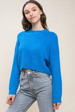 Load image into Gallery viewer, Wool Blend Cropped Sweater Top
