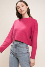 Load image into Gallery viewer, Wool Blend Cropped Sweater Top
